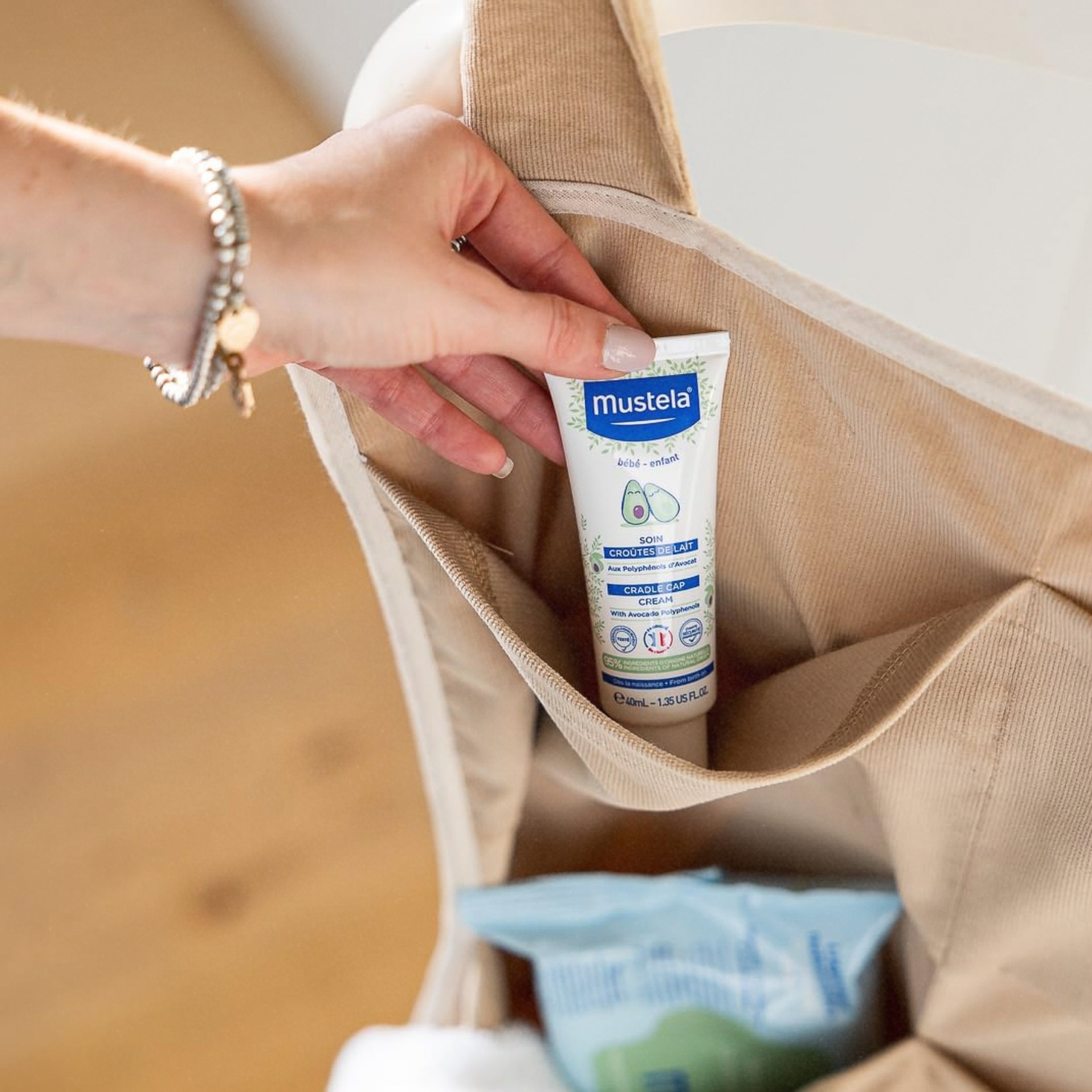 Mustela Cradle Cap Cream 40ml for Baby’s Scalp Care Ambience Image