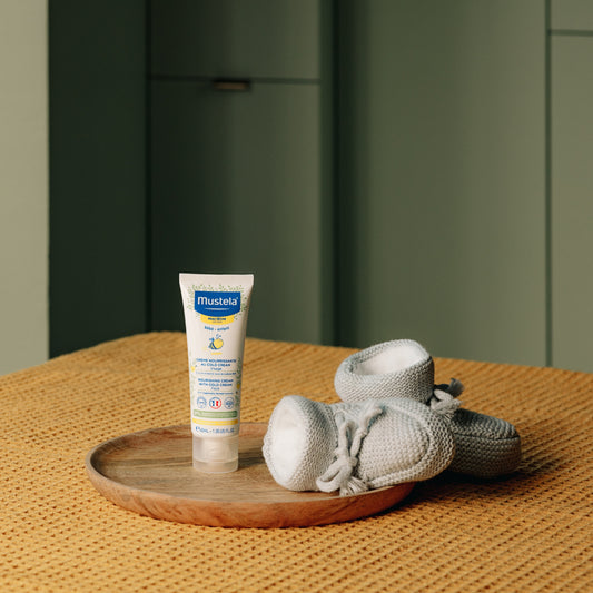 Mustela Nourishing Cream with Cold Cream 40ml Product Ambience Image