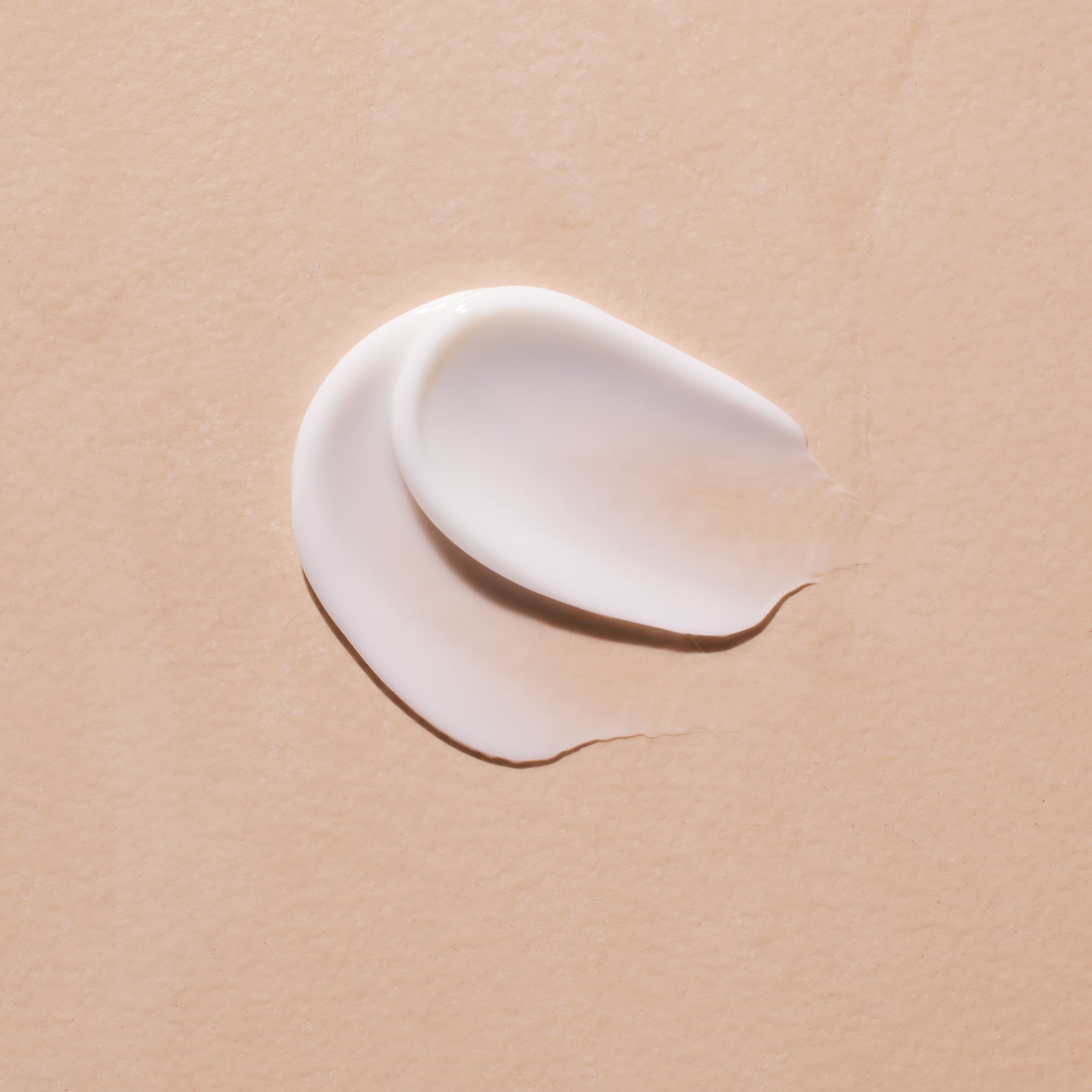 Mustela Soothing Moisturizing Face Cream 40ml Product Texture Image