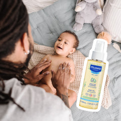 Mustela Baby Massage Oil product Application image 