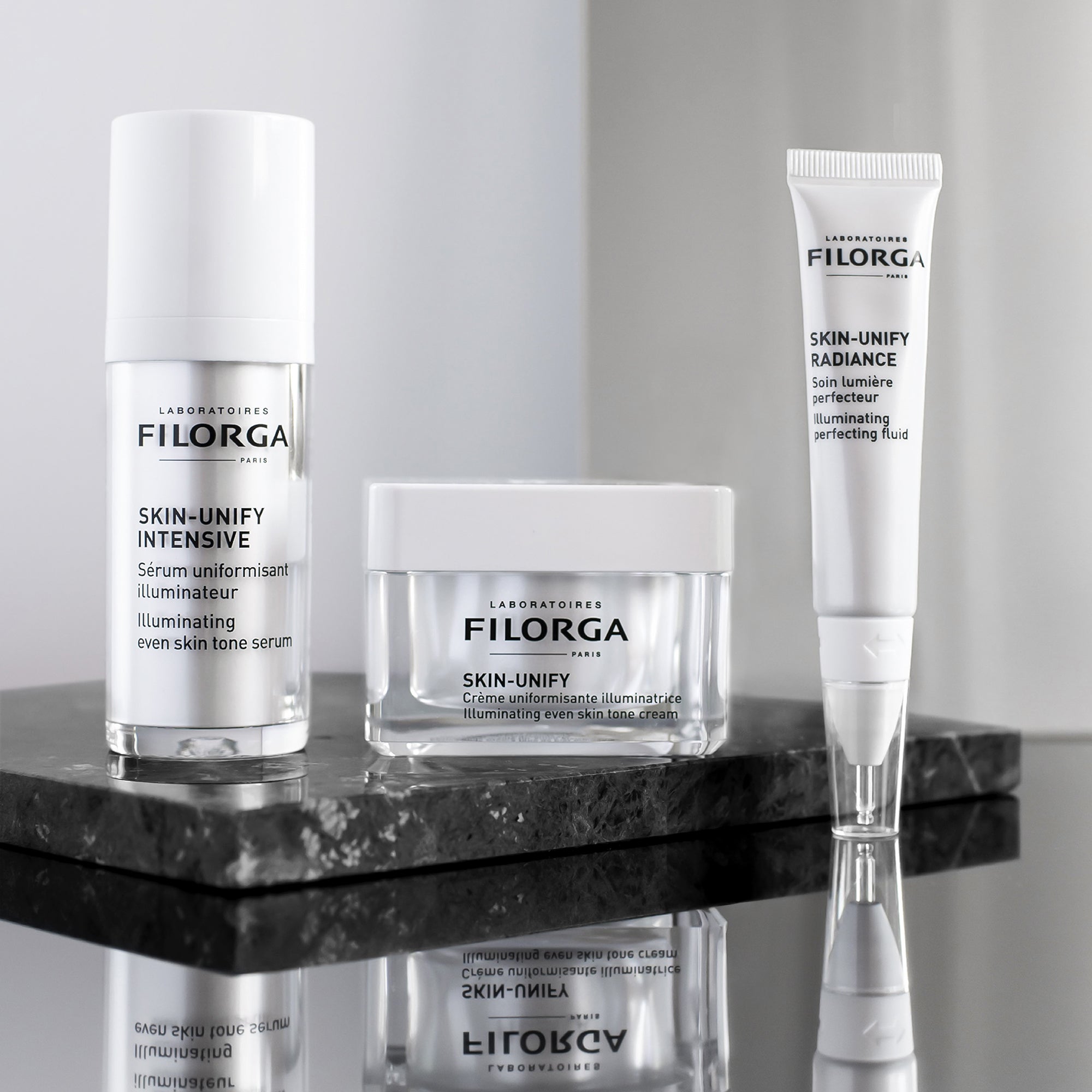 Filorga SKIN-UNIFY INTENSIVE Illuminating Serum Product Ambience image